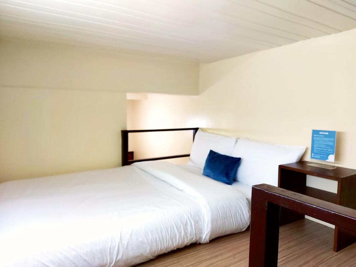 Airobedz Manila - A Value Hotel Ngoại thất bức ảnh