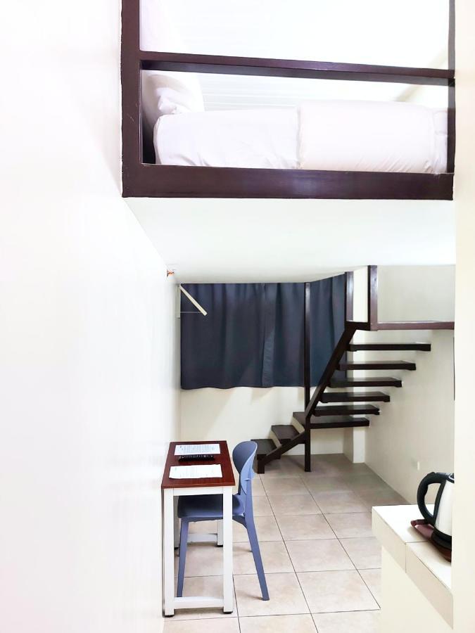 Airobedz Manila - A Value Hotel Ngoại thất bức ảnh