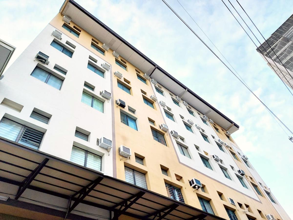 Airobedz Manila - A Value Hotel Ngoại thất bức ảnh