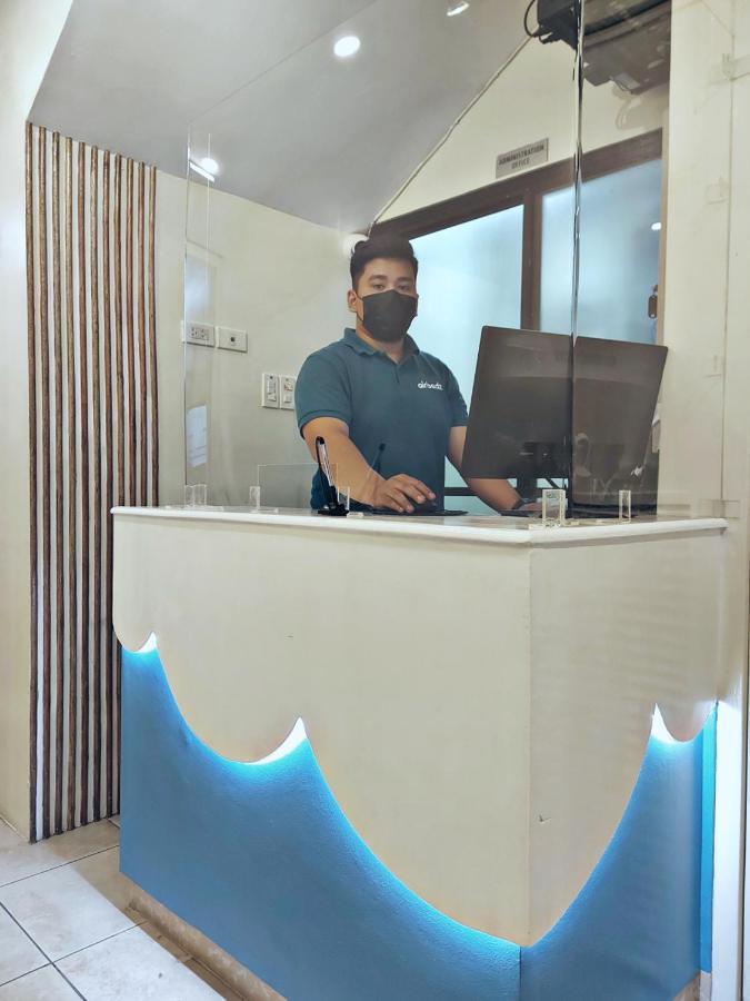 Airobedz Manila - A Value Hotel Ngoại thất bức ảnh