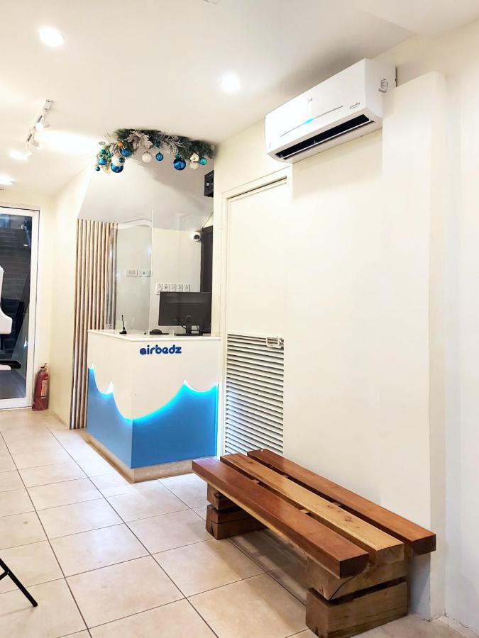 Airobedz Manila - A Value Hotel Ngoại thất bức ảnh