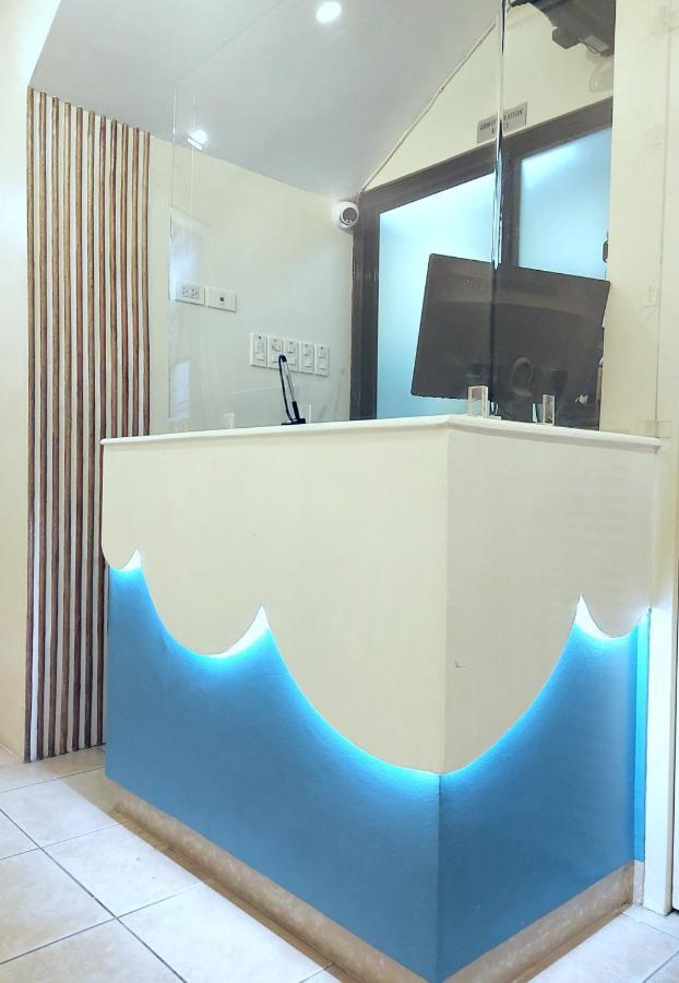 Airobedz Manila - A Value Hotel Ngoại thất bức ảnh
